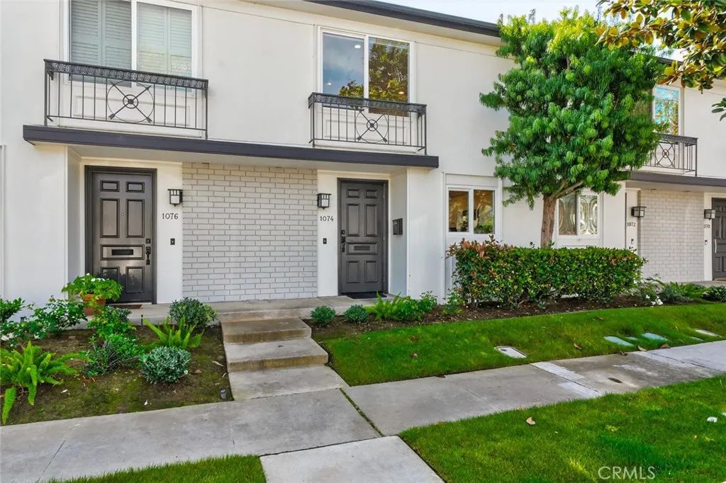 1074 Buckingham, Newport Beach, CA 92660