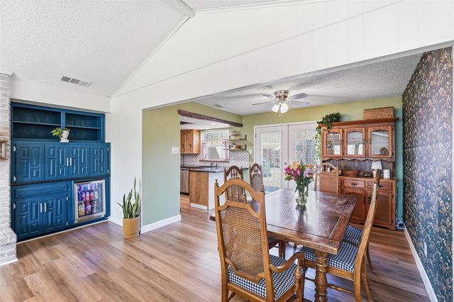 1421 Kingsbridge Drive, Garland, TX 75044