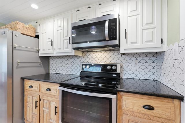 1421 Kingsbridge Drive, Garland, TX 75044