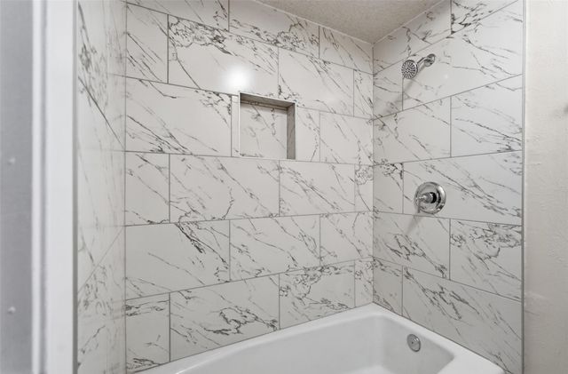 1421 Kingsbridge Drive, Garland, TX 75044