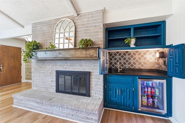 1421 Kingsbridge Drive, Garland, TX 75044