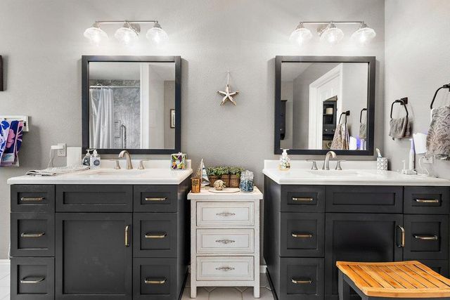 7786 Winding Way, Fair Oaks, CA 95628