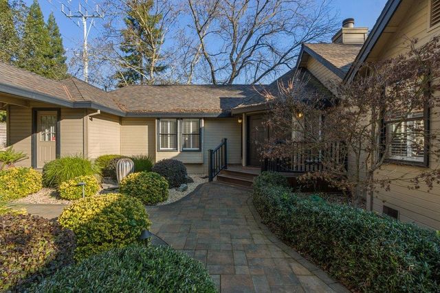 7786 Winding Way, Fair Oaks, CA 95628