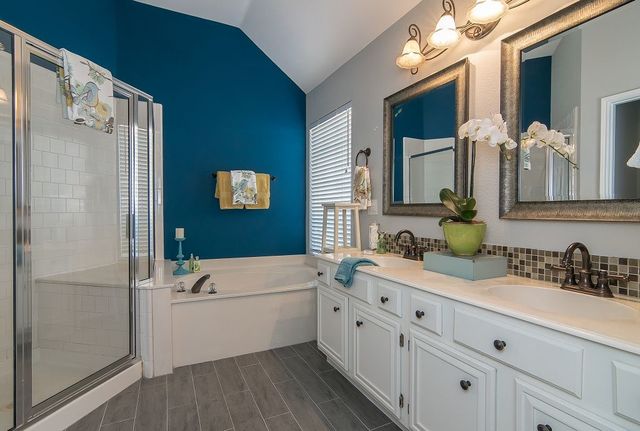 10212 Waters Drive, Irving, TX 75063