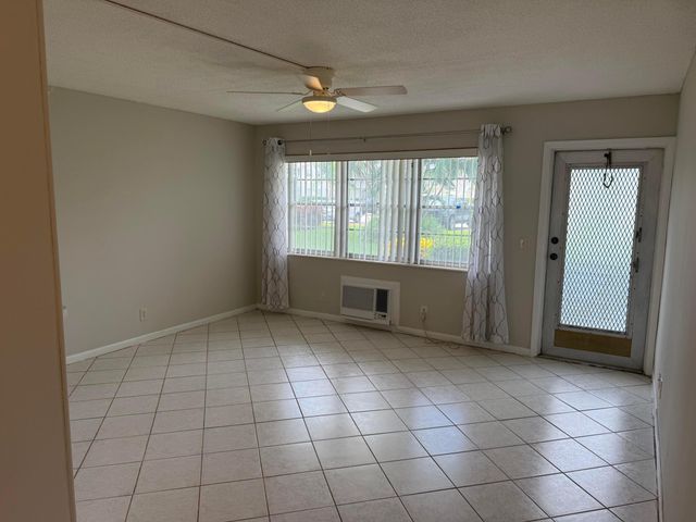 147 CAMBRIDGE G, West Palm Beach, FL 33417