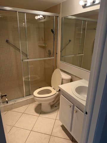 147 CAMBRIDGE G, West Palm Beach, FL 33417