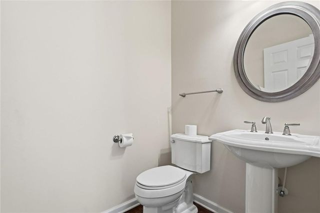 125 Chestnut Drive, Canton, GA 30114