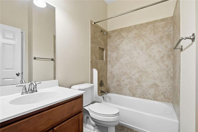125 Chestnut Drive, Canton, GA 30114