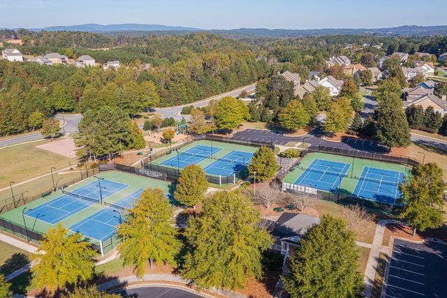 125 Chestnut Drive, Canton, GA 30114