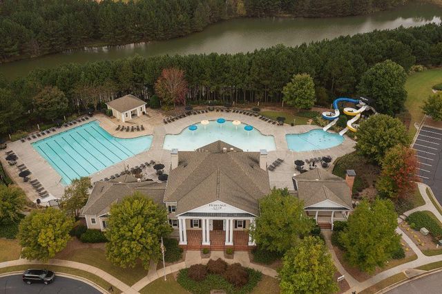 125 Chestnut Drive, Canton, GA 30114