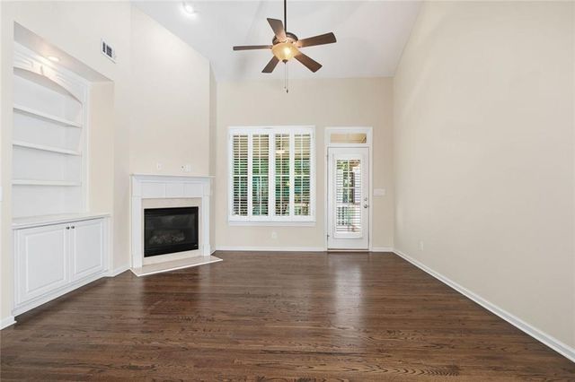 125 Chestnut Drive, Canton, GA 30114