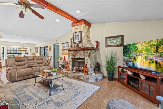 9032 Birmingham Avenue, Weeki Wachee, FL 34613