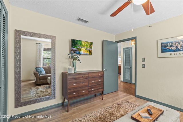 9032 Birmingham Avenue, Weeki Wachee, FL 34613