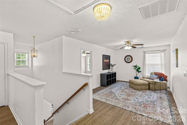 7835 Cornflower Commons Drive, Mint Hill, NC 28227