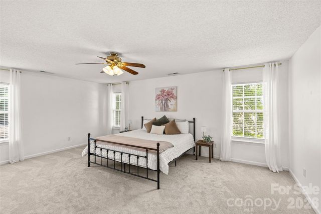 7835 Cornflower Commons Drive, Mint Hill, NC 28227