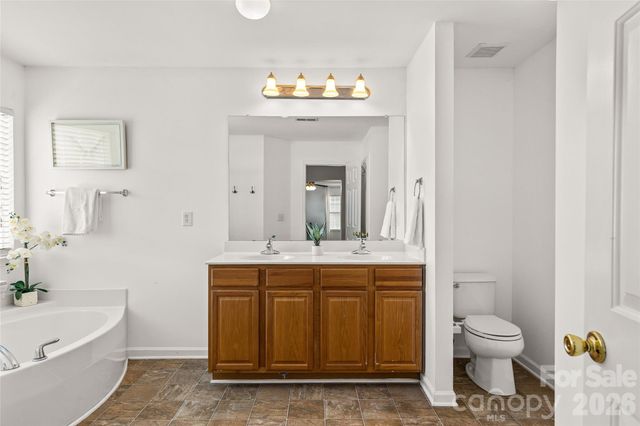 7835 Cornflower Commons Drive, Mint Hill, NC 28227