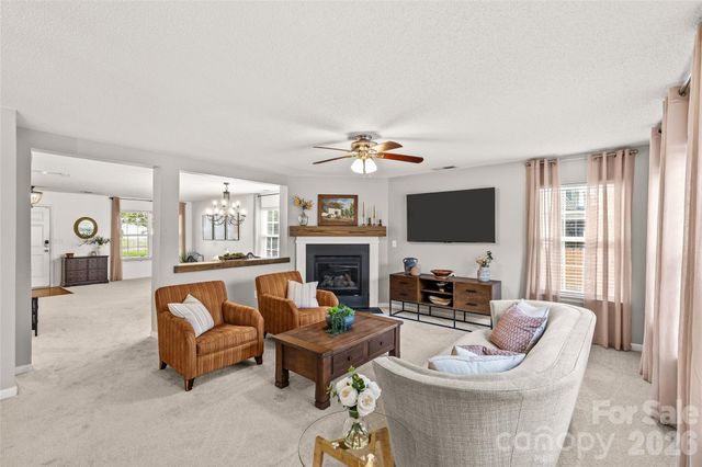 7835 Cornflower Commons Drive, Mint Hill, NC 28227