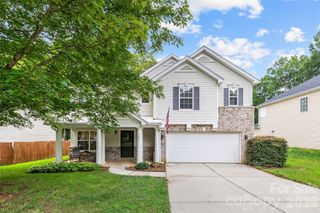 7835 Cornflower Commons Drive, Mint Hill, NC 28227