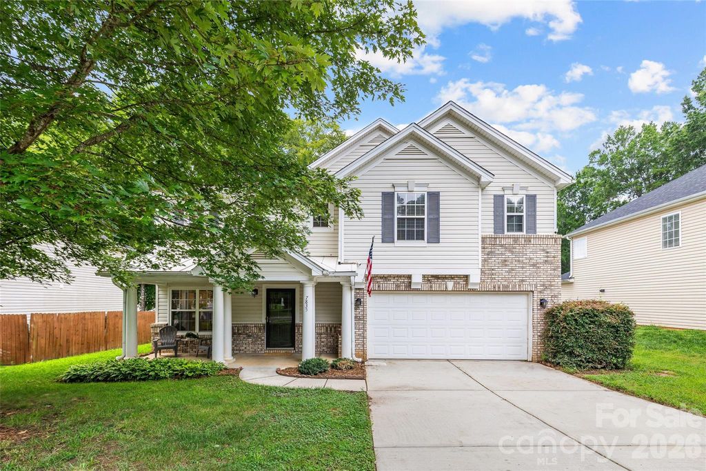 7835 Cornflower Commons Drive, Mint Hill, NC 28227