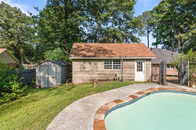 9803 Chase Island Drive, Shreveport, LA 71118