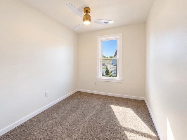 2932 W Walnut STREET, Milwaukee, WI 53208