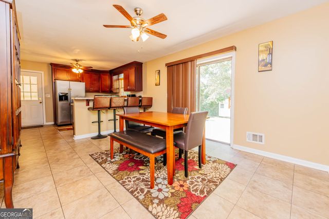 104 Skyway Drive, Warner Robins, GA 31088