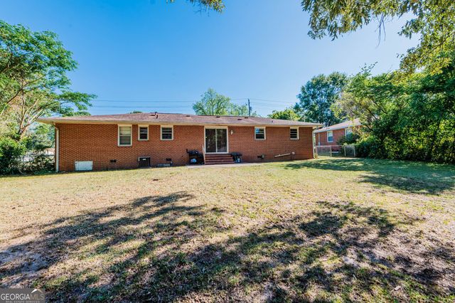 104 Skyway Drive, Warner Robins, GA 31088