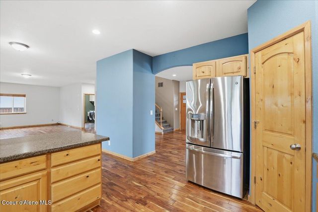 621 E Round Up CIR, Hayden, ID 83835