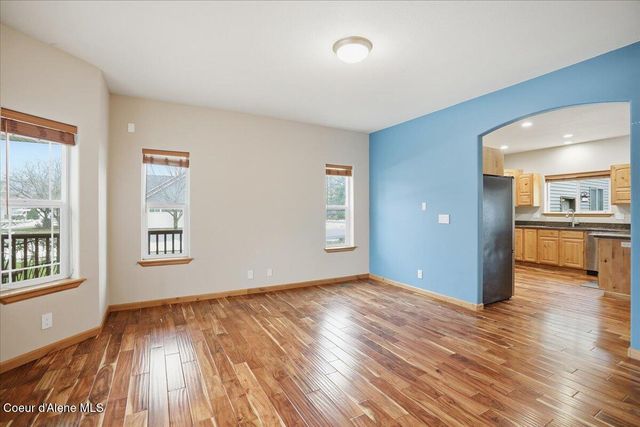 621 E Round Up CIR, Hayden, ID 83835