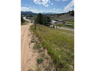 125 Hillside Dr, Florissant, CO 80816