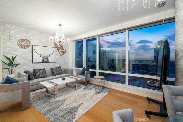 877 Francisco Street 4111, Los Angeles, CA 90017