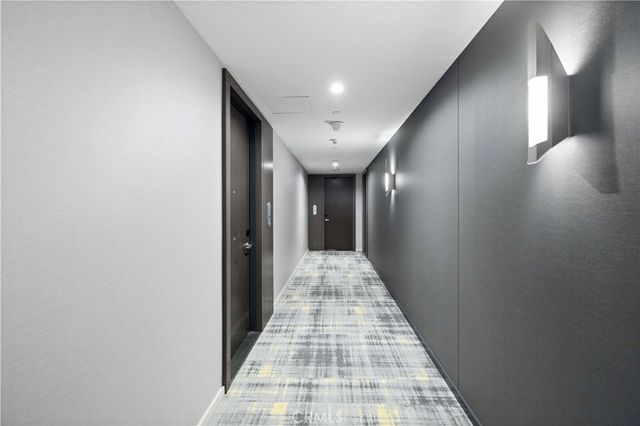 877 Francisco Street 4111, Los Angeles, CA 90017