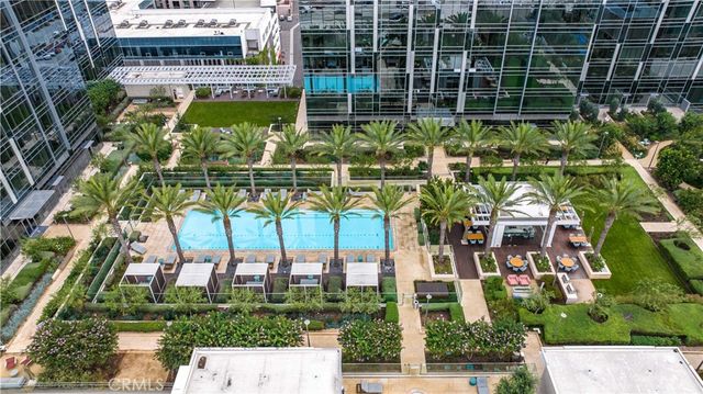 877 Francisco Street 4111, Los Angeles, CA 90017