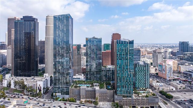 877 Francisco Street 4111, Los Angeles, CA 90017