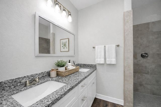 414 N 4th Street, Beasley, TX 77417