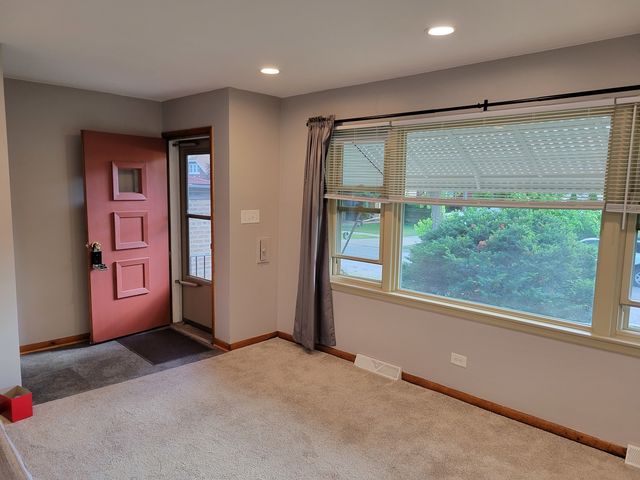 3213 Cuyler Avenue, Berwyn, IL 60402