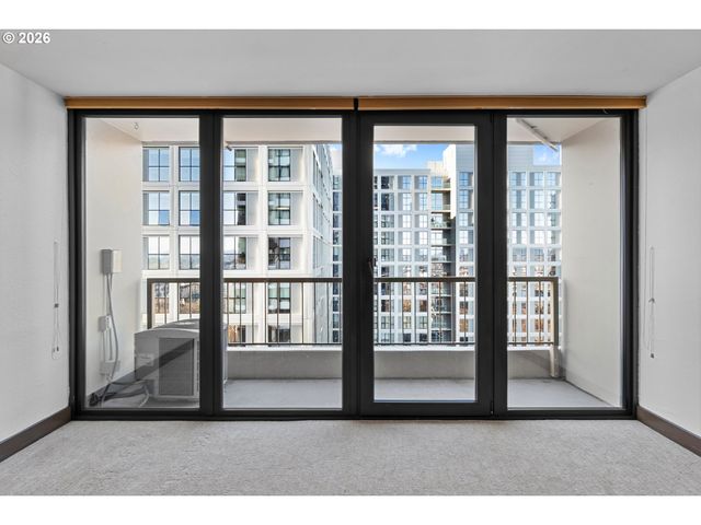 255 Sw HARRISON St 15C, Portland, OR 97201