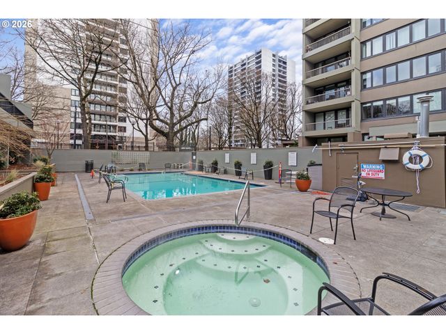 255 Sw HARRISON St 15C, Portland, OR 97201