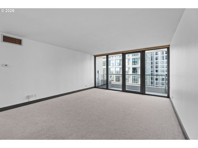 255 Sw HARRISON St 15C, Portland, OR 97201