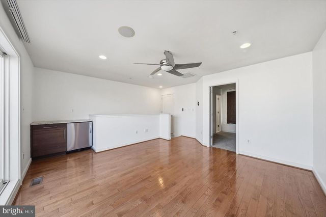 4418 KENNEDY ST, Hyattsville, MD 20781