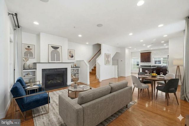 4418 KENNEDY ST, Hyattsville, MD 20781