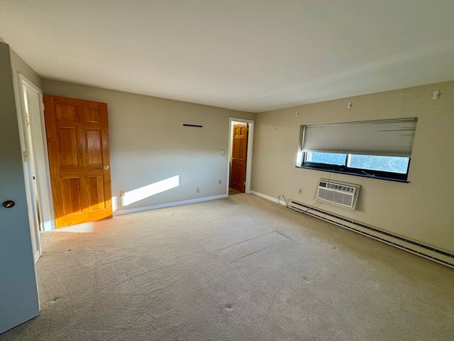 1321 Worcester Rd 603, Framingham, MA 01701