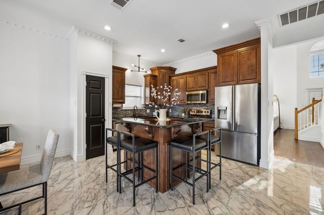 917 Remington Drive, Saginaw, TX 76131