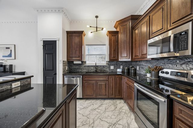 917 Remington Drive, Saginaw, TX 76131
