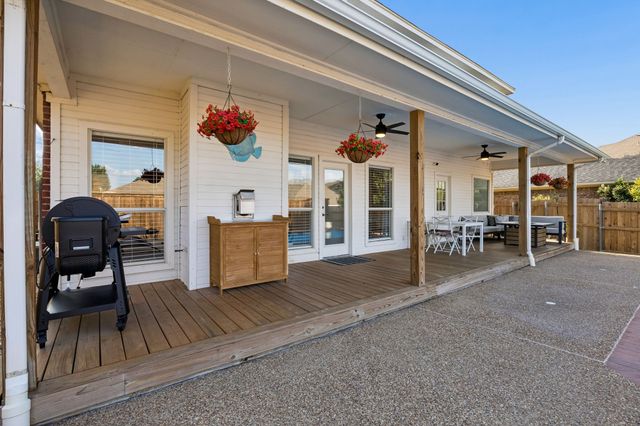 917 Remington Drive, Saginaw, TX 76131