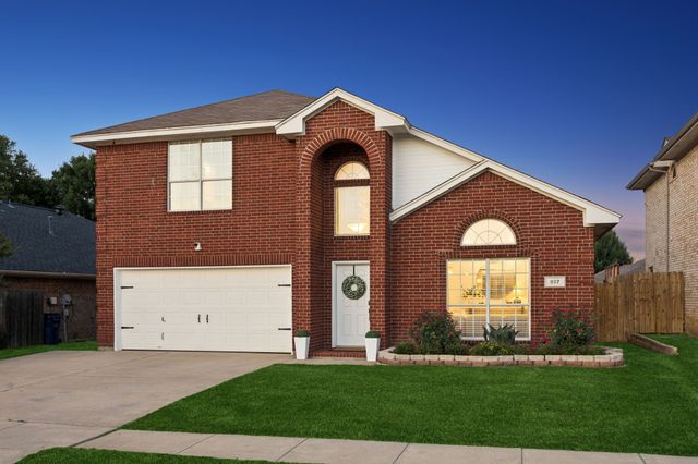 917 Remington Drive, Saginaw, TX 76131