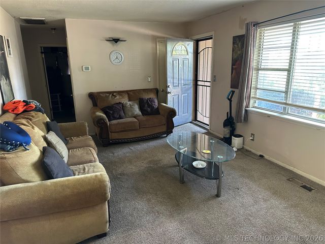 10173 E 4TH PL Place, Tulsa, OK 74128