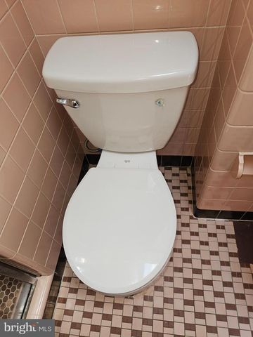 1204 E MOUNT AIRY AVE, Philadelphia, PA 19150