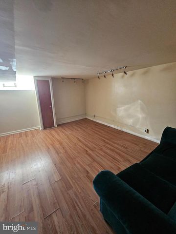 1204 E MOUNT AIRY AVE, Philadelphia, PA 19150