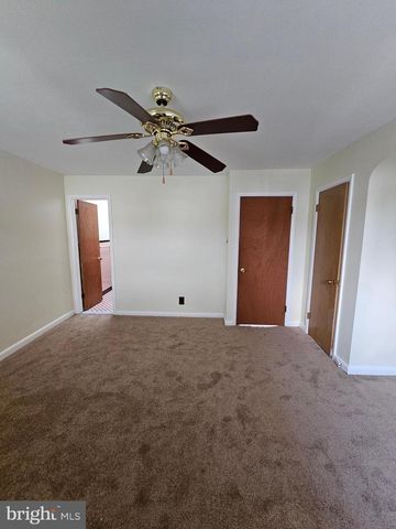 1204 E MOUNT AIRY AVE, Philadelphia, PA 19150